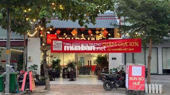 Tuyển dụng Nhân viên phục vụ Bún Bò Ngự Bình quận2