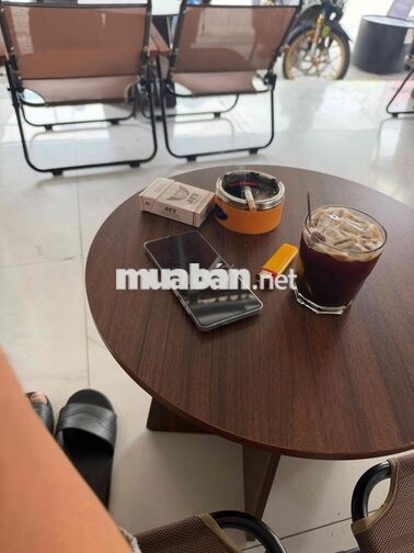 cà phê DAHA mới mở tuyển đồng đội