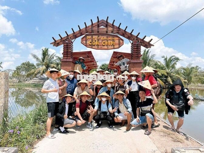 *** 6 nhân viên văn phòng
