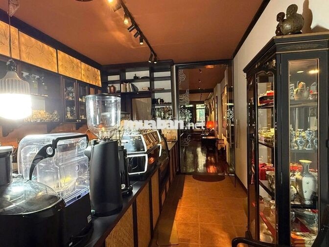 [BAO CƠM, CÓ THƯỞNG] 5 NV PHA CHẾ, PHỤC VỤ, TƯ VẤN