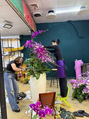 NV Bán hàng Thời Vụ 20-10 shop Hoa lan Cây cảnh