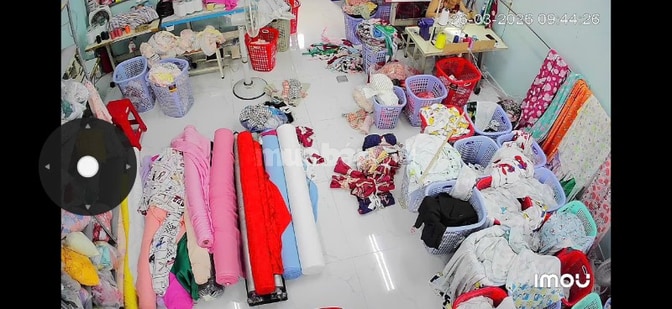 Tuyển nữ thợ may công nghiệp chuyên may đồ pijama vải satin tại Quận 8