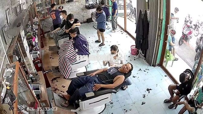tuyển thợ skiner chuyên cạo mặt. ráy tai. gội đầu
