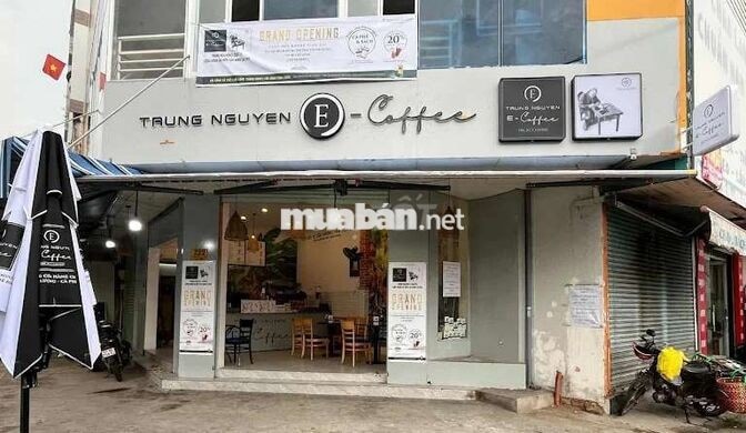 Tuyển nữ phục vụ cf Trung Nguyên