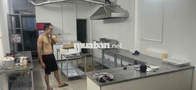 [Lạc Long Quân] Tuyển Bếp - Phụ bếp đi làm ngay