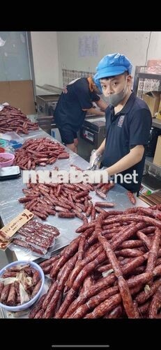 cần 2 nam làm thực phẩm (lạp xưởng) @ đóng gói