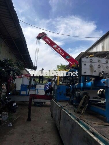 TÀI XẾ XE CẨU NHỎ dưới 2tan5