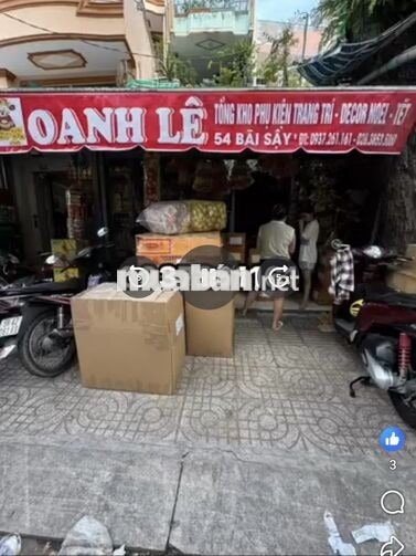 Tìm nữ phụ việc bán hàng tại cửa hàng Q6 ,việc nhẹ