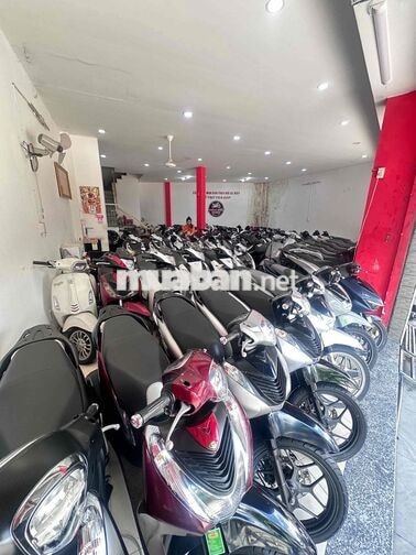 📢 TUYỂN DỤNG NỮ NHÂN VIÊN LIVESTREAM BÁN XE MÁY 🛵