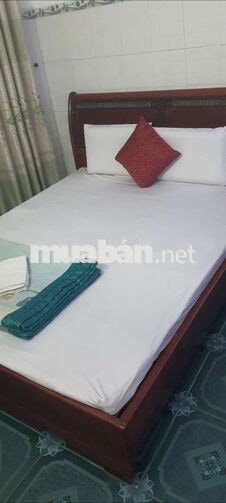 TUYỂN LỄ TÂN KHÁCH SẠN