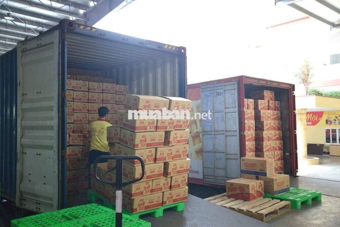 NHÂN VIÊN KHO (ĐÓNG GÓI,BỐC XẾP,GIAO HÀNG,PHỤ XE)