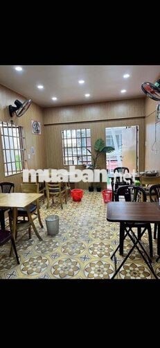 Tuyển nhân viên quán cơm văn phòng bao ăn ở