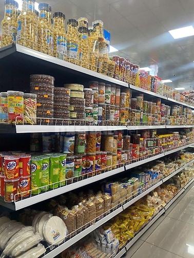 Tuyển 3 Nhân Viên Bán Hàng Đi Làm Ngày Dịp 20/10
