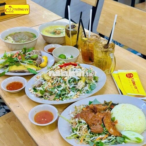 🔥CẦN NV PHỤ QUÁN CƠM– 8Tr3-10TR9 + BAO ĂN Ở + BHXH