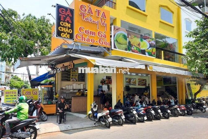 🔥CẦN NV PHỤ QUÁN CƠM– 8Tr3-10TR9 + BAO ĂN Ở + BHXH