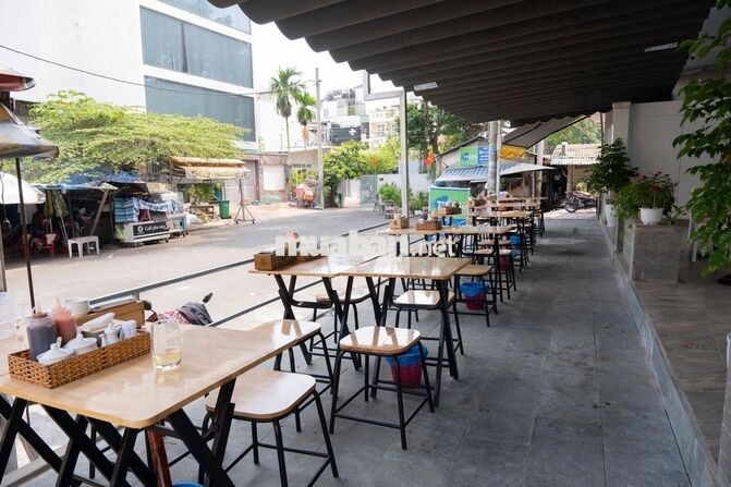 TUYỂN PHỤ BẾP - NV ORDER (PHỞ HUYỀN TRANG QUẬN 6)