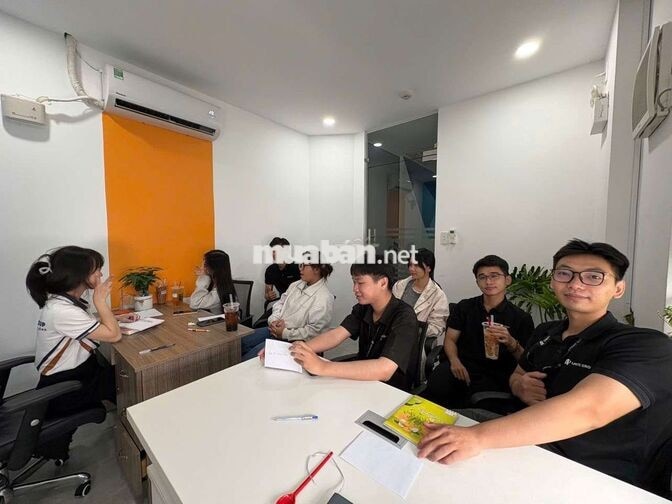 TÌM ĐỒNG ĐỘI TƯ VẤN PHÒNG CHO KHÁCH - LƯƠNG TỪ 5TR