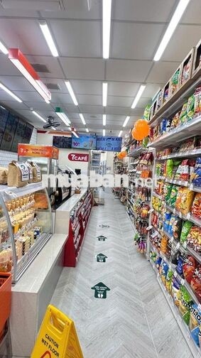 [TRUNG TÂM] TUYỂN DỤNG 20 NHÂN VIÊN CỬA HÀNG