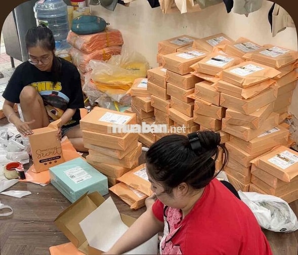 Tuyển Nhân Viên Kho Parttime Q10 Thành Thái