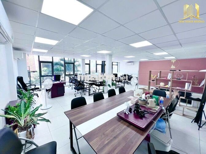 Tuyển 10 Bạn Sale Cho Thuê Nhà Nguyên Căn & MBKD