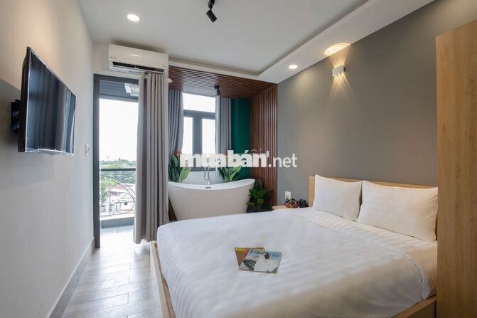 Nhân viên Lễ Tân Khách Sạn tại HCM