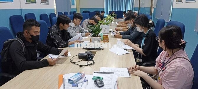 L&A - Tuyển Lái Xe Nâng - 9-12TR - Thưởng Tết, T13