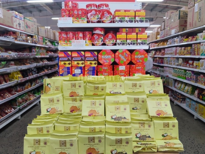 CẦN TUYỂN NV NỮ TẠP VỤ LÀM VIỆC KHU VỰC LÂN CẬN BÌNH THẠNH TPHCM