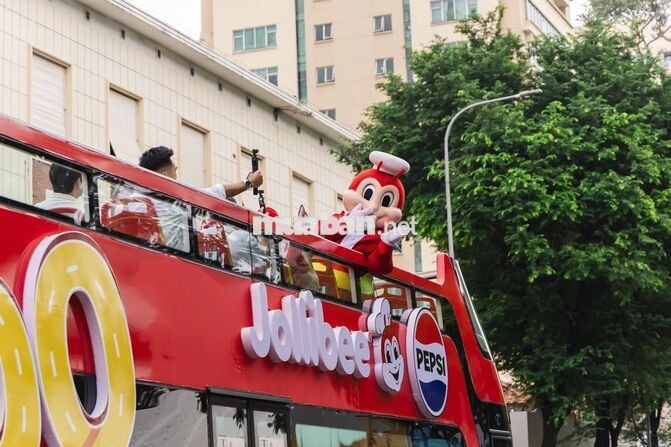 Jollibee Pasteur Q3 diện mạo mới TÌM nhân sự 30k/h