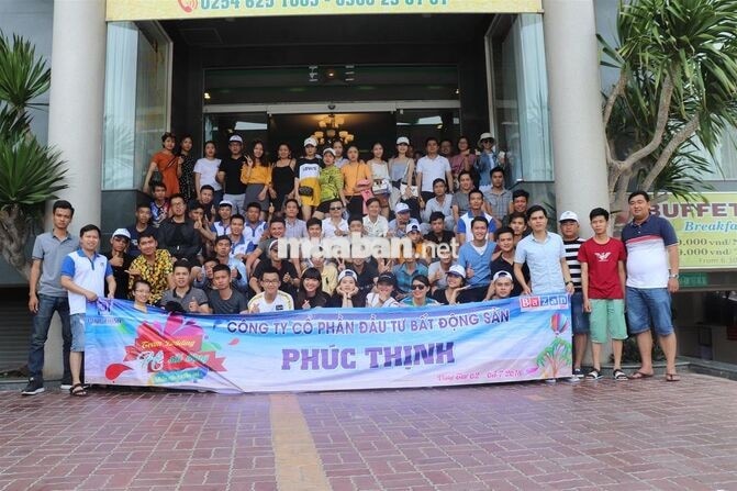 Tuyển Giám Đốc Sàn Lương 20 triệu