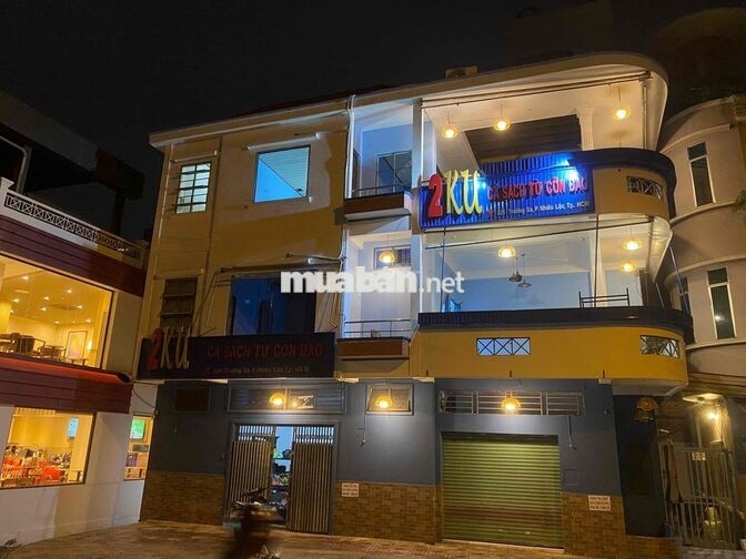 cần tuyển phục vụ uu tiên nữ  dưới 35t