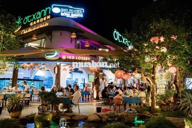 Tuyển nhân viên nhà hàng hải sản