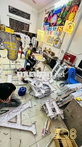 Tuyển Việc Làm Quảng Cáo - ( Có Chổ Ở Lại )