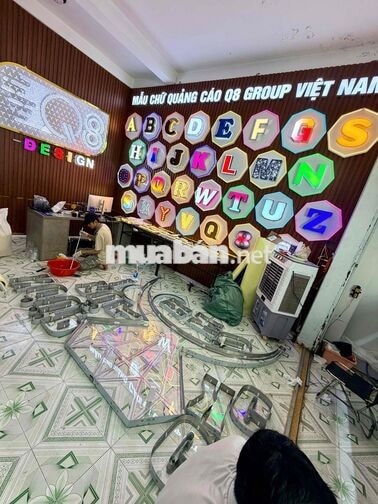 Tuyển Việc Làm Quảng Cáo - ( Có Chổ Ở Lại )