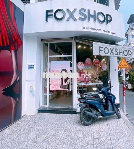 SHOP GIÀY NỮ TUYỂN DỤNG NHÂN VIÊN BÁN HÀNG