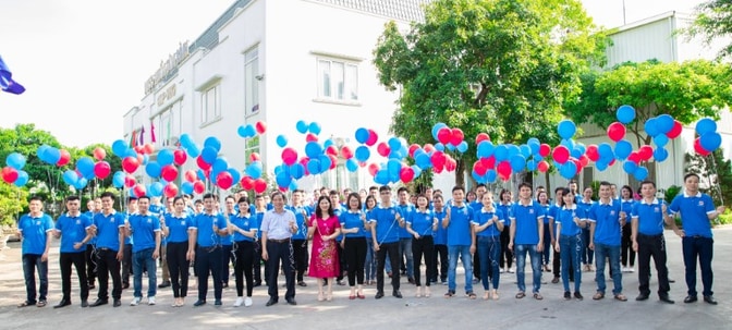 Nhân viên sản xuất dược phẩm (Cty Dược phẩm Tâm Bình tại Phù Đổng, HN)