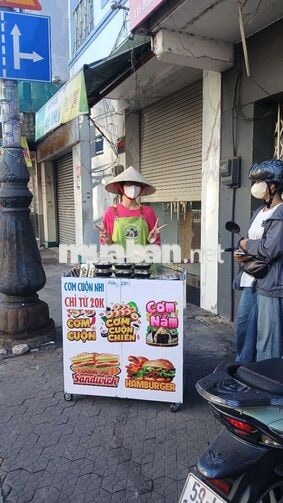 Tuyển nhân viên bán hàng full buổi sáng
