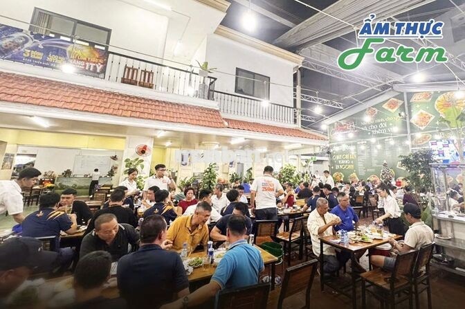 TUYỂN NHÂN VIÊN PHỤC VỤ NHÀ HÀNG 