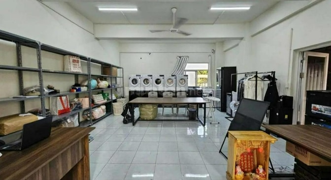 Tuyển nam nhân viên tiệm giặt kiêm giao nhận - Phú Mỹ Hưng Q7