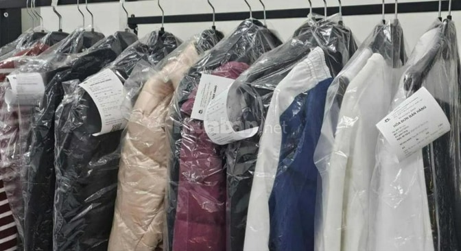 Tuyển nam nhân viên tiệm giặt kiêm giao nhận - Phú Mỹ Hưng Q7
