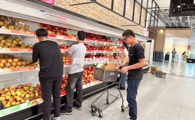 AEON HẠ LONG TUYỂN NAM DÁN TEM SẢN PHẨM SIÊU THỊ
